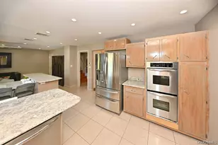 11 Deerwood Rd, Spring Valley, NY 10977 - Photo 20