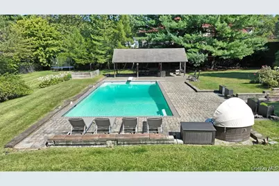 11 Deerwood Road, Spring Valley, NY 10977 - Photo 10