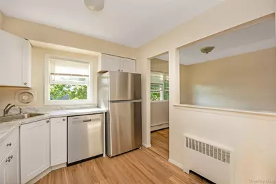 28 Baldwin Street, Farmingdale, NY 11735 - Photo 20