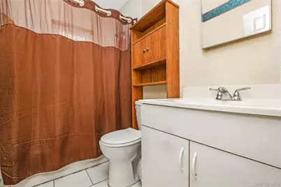 28 Baldwin Street, Farmingdale, NY 11735 - Photo 14