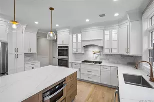 21 Devon Rd, Bethpage, NY 11714 - Photo 12