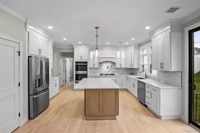 21 Devon Road, Bethpage, NY 11714 - Photo 10