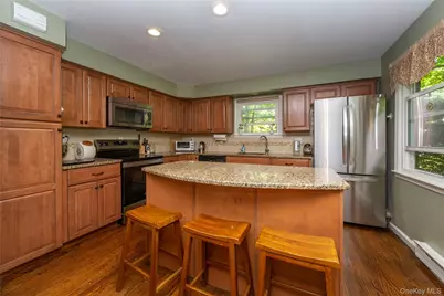3207 Ronit Court, Yorktown Heights, NY 10598 - Photo 18