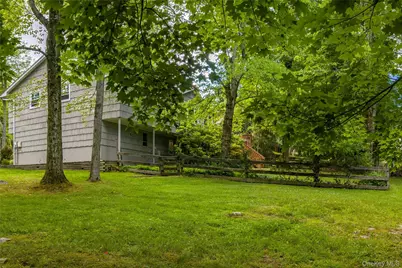 3207 Ronit Court, Yorktown Heights, NY 10598 - Photo 8