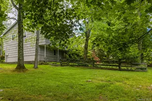 3207 Ronit Ct, Yorktown Heights, NY 10598 - Photo 8