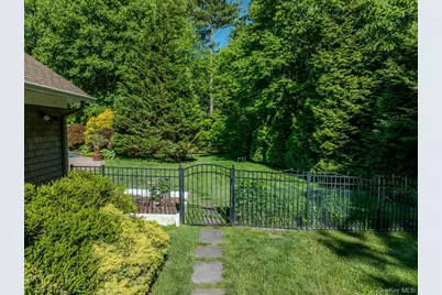 55 Wynn Court, Muttontown, NY 11791 - Photo 40