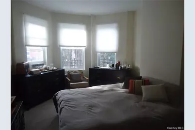 33 Washington Avenue #2L, Hastings on Hudson, NY 10706 - Photo 6