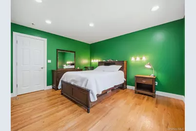 637 S Mountain Road, New City, NY 10956 - Photo 34