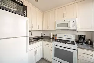 310 Riverside Blvd, Long Beach, NY 11561 - Photo 16
