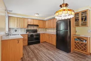 13 Riverview Cir, Poughkeepsie, NY 12601 - Photo 12