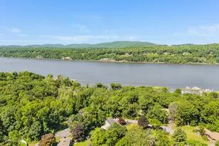 13 Riverview Cir, Poughkeepsie, NY 12601 - Photo 34
