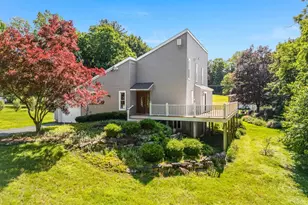 13 Riverview Cir, Poughkeepsie, NY 12601 - Photo 2