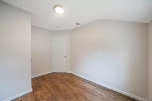 610 Americus Ave, Patchogue, NY 11772 - Photo 22