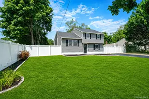 610 Americus Ave, Patchogue, NY 11772 - Photo 2