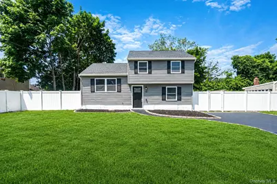 610 Americus Avenue, Patchogue, NY 11772 - Photo 1