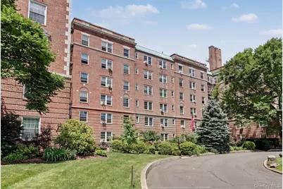 300 S Broadway #2 H, Tarrytown, NY 10591 - Photo 2