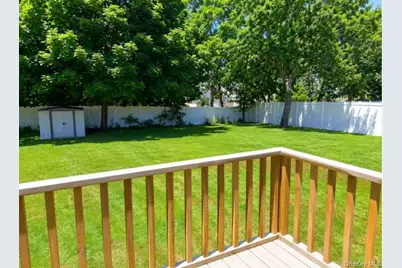 58 Glenmere Lane, Coram, NY 11727 - Photo 16