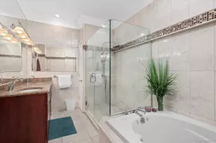 517 Bardini Dr, Melville, NY 11747 - Photo 6