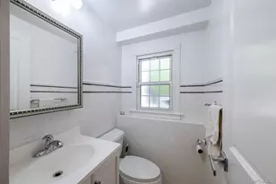 18 Carlyle Pl, Hartsdale, NY 10530 - Photo 20