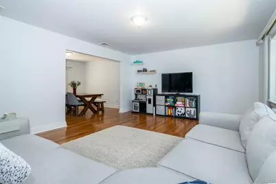 18 Carlyle Place, Hartsdale, NY 10530 - Photo 6
