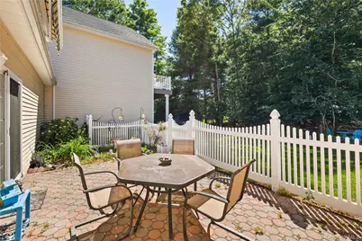 2803 Pebble Beach Path, Riverhead, NY 11901 - Photo 18