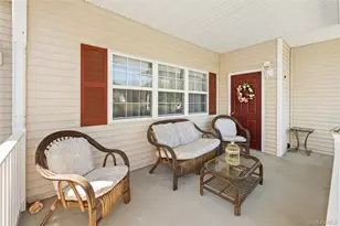 2803 Pebble Beach Path, Riverhead, NY 11901 - Photo 4