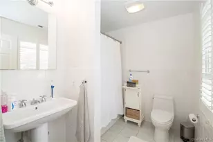4 Dalphin Dr, Rye, NY 10580 - Photo 18