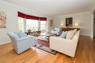 4 Dalphin Dr, Rye, NY 10580 - Photo 2