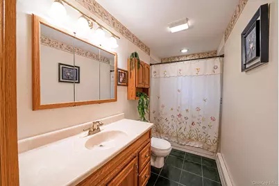 6 Smith Court, Mastic, NY 11950 - Photo 22
