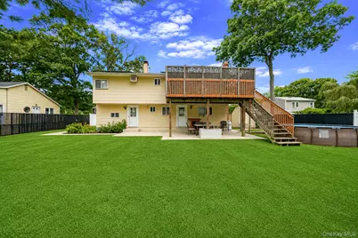6 Smith Court, Mastic, NY 11950 - Photo 8