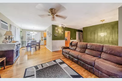 6 Smith Court, Mastic, NY 11950 - Photo 14