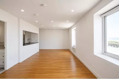 10 Franklin Boulevard #205, Long Beach, NY 11561 - Photo 6