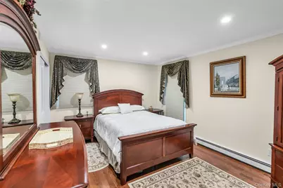 6 Averly Place, Smithtown, NY 11787 - Photo 22