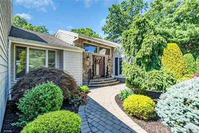 6 Averly Place, Smithtown, NY 11787 - Photo 6