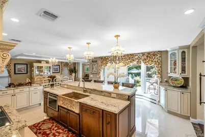 6 Averly Place, Smithtown, NY 11787 - Photo 24