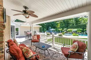6 Averly Pl, Smithtown, NY 11787 - Photo 38