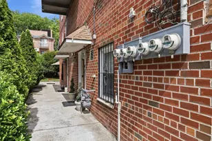 61-26 164th St, Fresh Meadows, NY 11365 - Photo 14