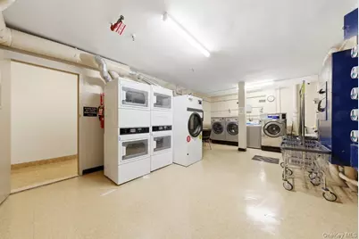 4200 Herkimer Place #4F, Bronx, NY 10470 - Photo 22