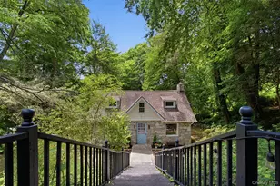 2 Anton Pl, Lake Peekskill, NY 10537 - Photo 2