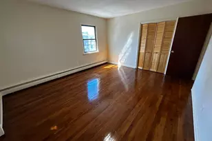 1149 E 219th St, Bronx, NY 10469 - Photo 16