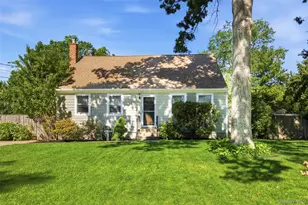 56 Burney Blvd, Mastic, NY 11950 - Photo 2