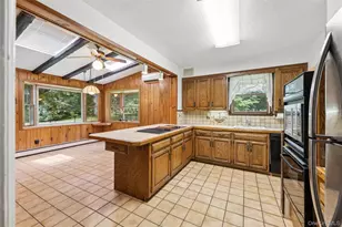7 Upper Devon Rd, Port Jefferson, NY 11777 - Photo 8