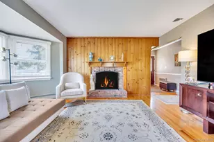 7 Albers Ln, Farmingdale, NY 11735 - Photo 10