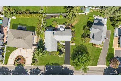 7 Albers Lane, Farmingdale, NY 11735 - Photo 42