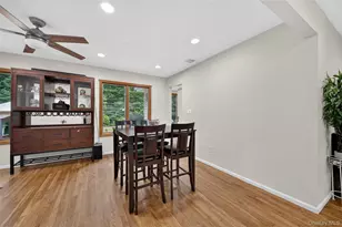 257 Bow Dr, Hauppauge, NY 11788 - Photo 8