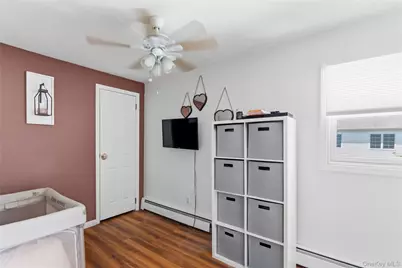 19 Westbridge Drive, Babylon, NY 11702 - Photo 26