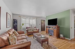 97 Maple Rd, Rocky Point, NY 11778 - Photo 4