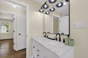669 Vassar Rd, Poughkeepsie, NY 12603 - Photo 14