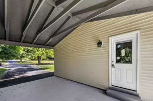 669 Vassar Rd, Poughkeepsie, NY 12603 - Photo 24