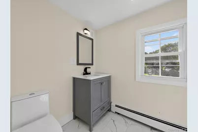 669 Vassar Road, Poughkeepsie, NY 12603 - Photo 18